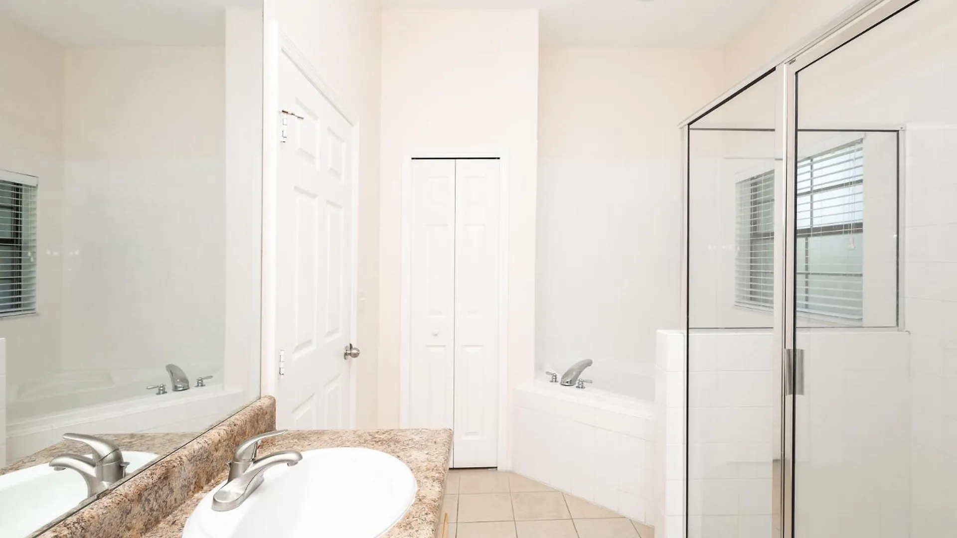 Tropical 2 Bdr In Brand New Community Holiday home Kissimmee