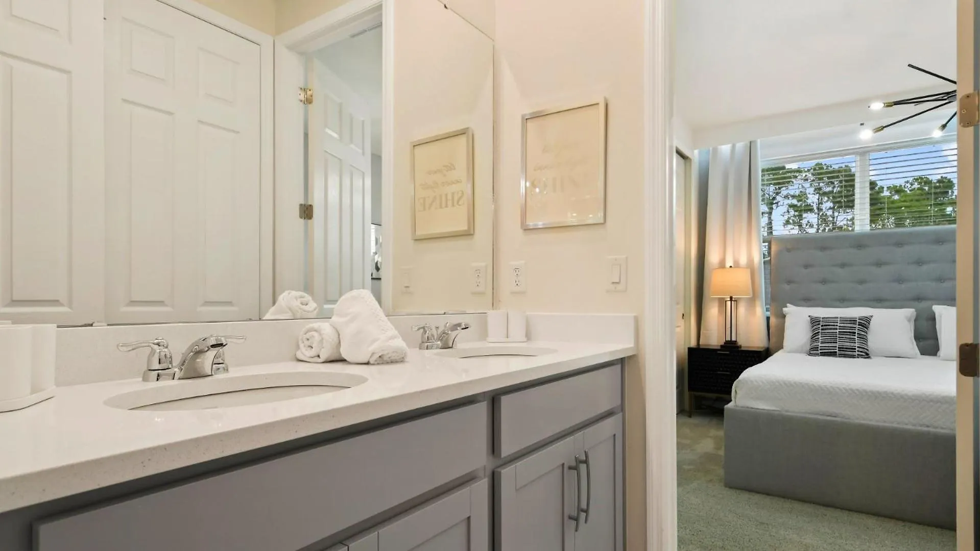 Bright And Spacious Solara Retreat
