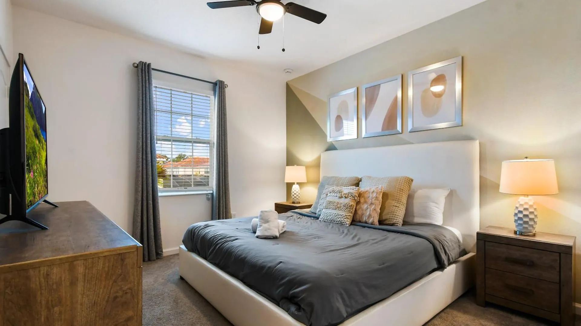 Veranda Palms Lakeview 6br Pool Spa, 別荘 *