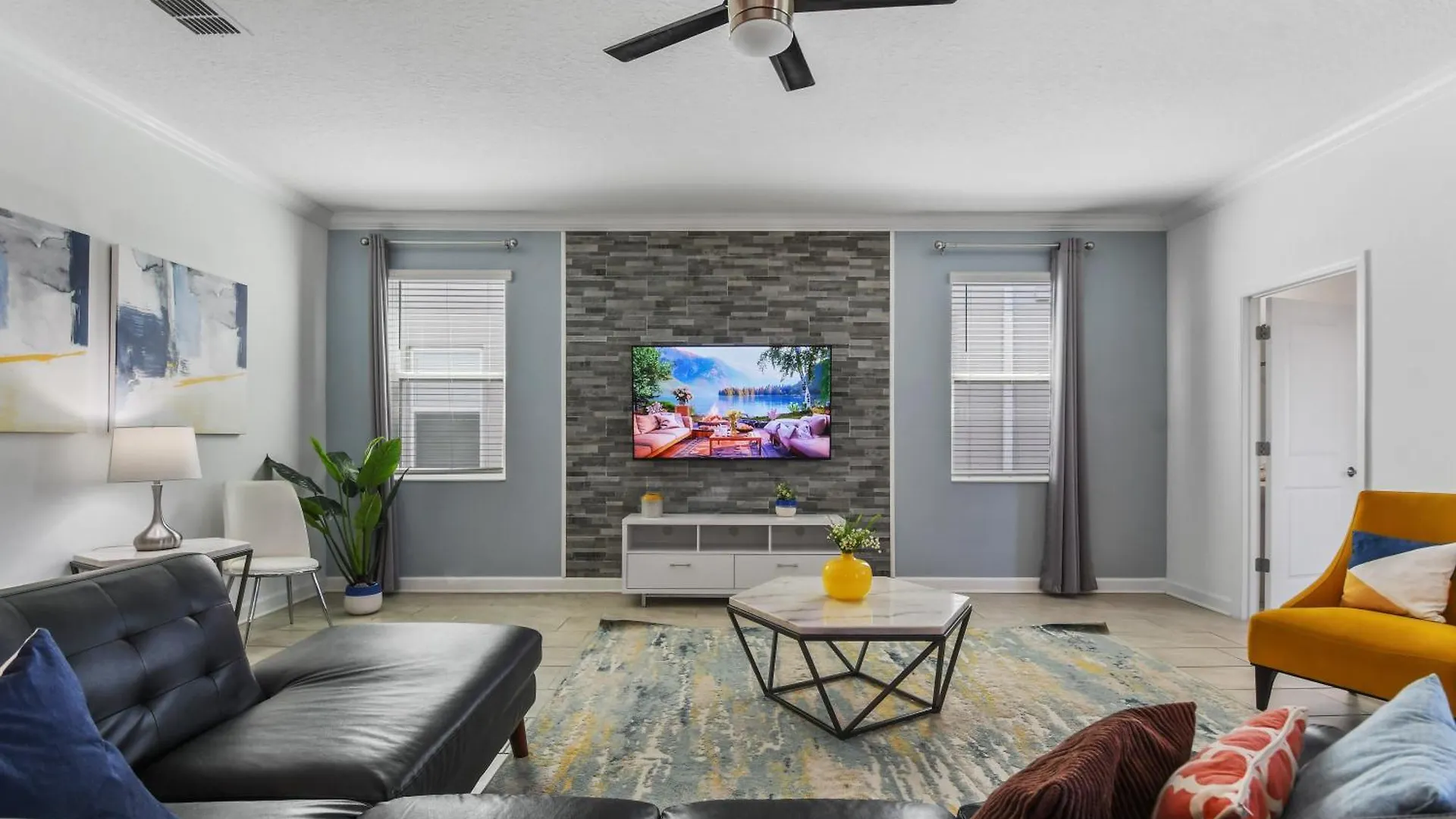 View Cozy W/ Pool & Games Near *