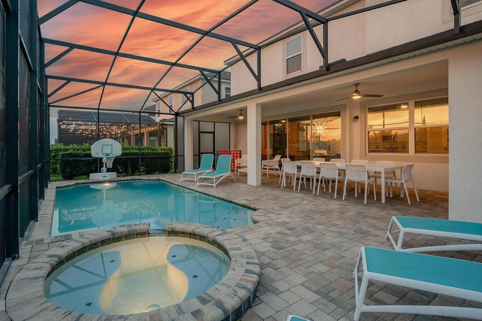Villa Near With Treehouse Br, Theater & Arcade Kissimmee