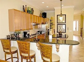 Homes4uu - Area Vacation Rentals- 호텔 3*