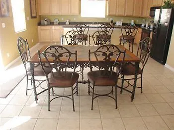 Homes4uu - Area Vacation Rentals- 3* 키시미