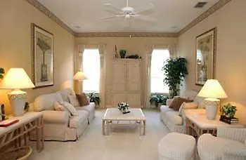 호텔 Homes4uu - Area Vacation Rentals- 3*