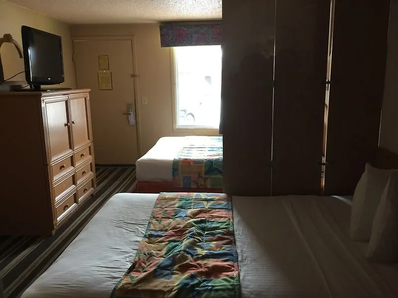 Super 8 By Wyndham Kissimmee-orlando 2*