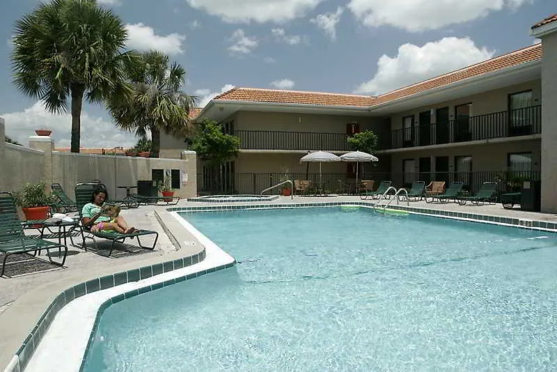 Clarion & Kissimmee-lake Buena Vista South Hotel Kissimmee
