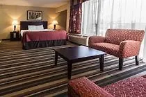 Main Gate East Hotel 3*