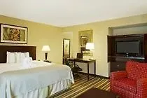 Hotel Main Gate East 3*