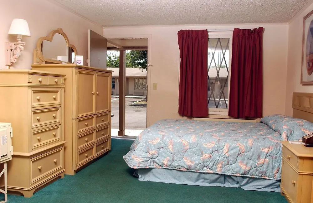 Super 8 By Wyndham Kissimmee-orlando