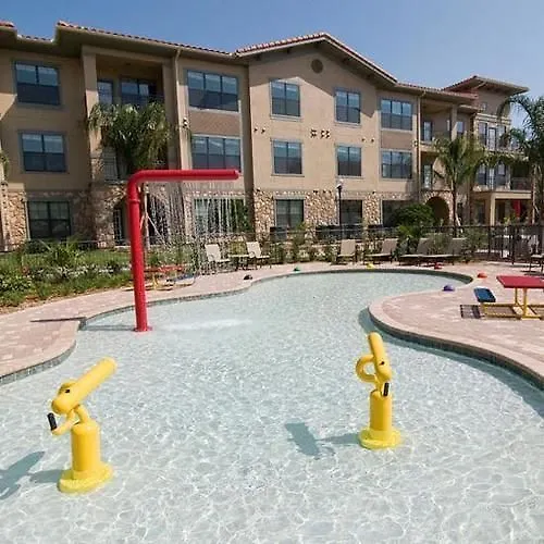 Hotel Bella Piazza By Contempo Kissimmee