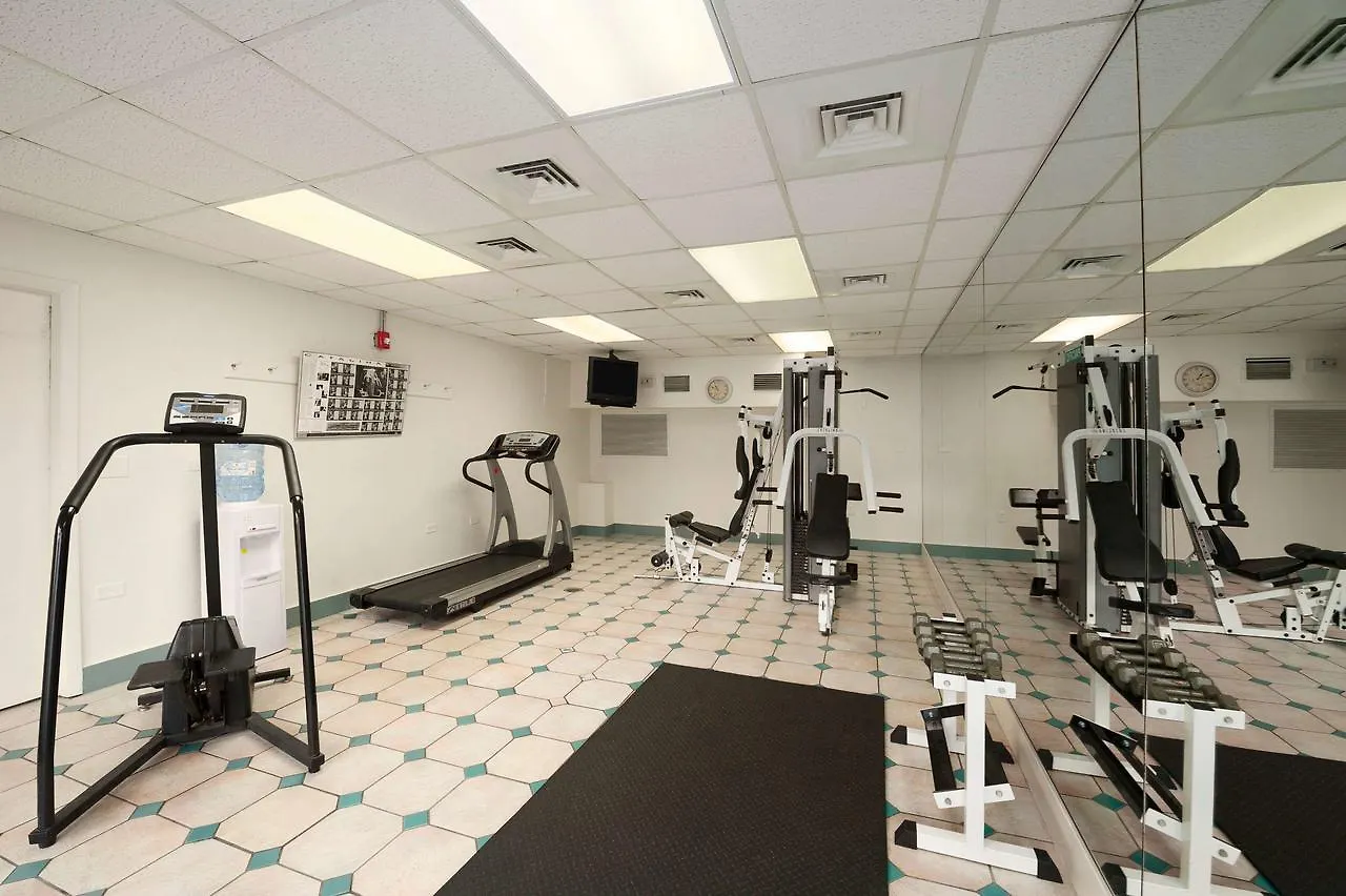 Ramada By Wyndham Downtown