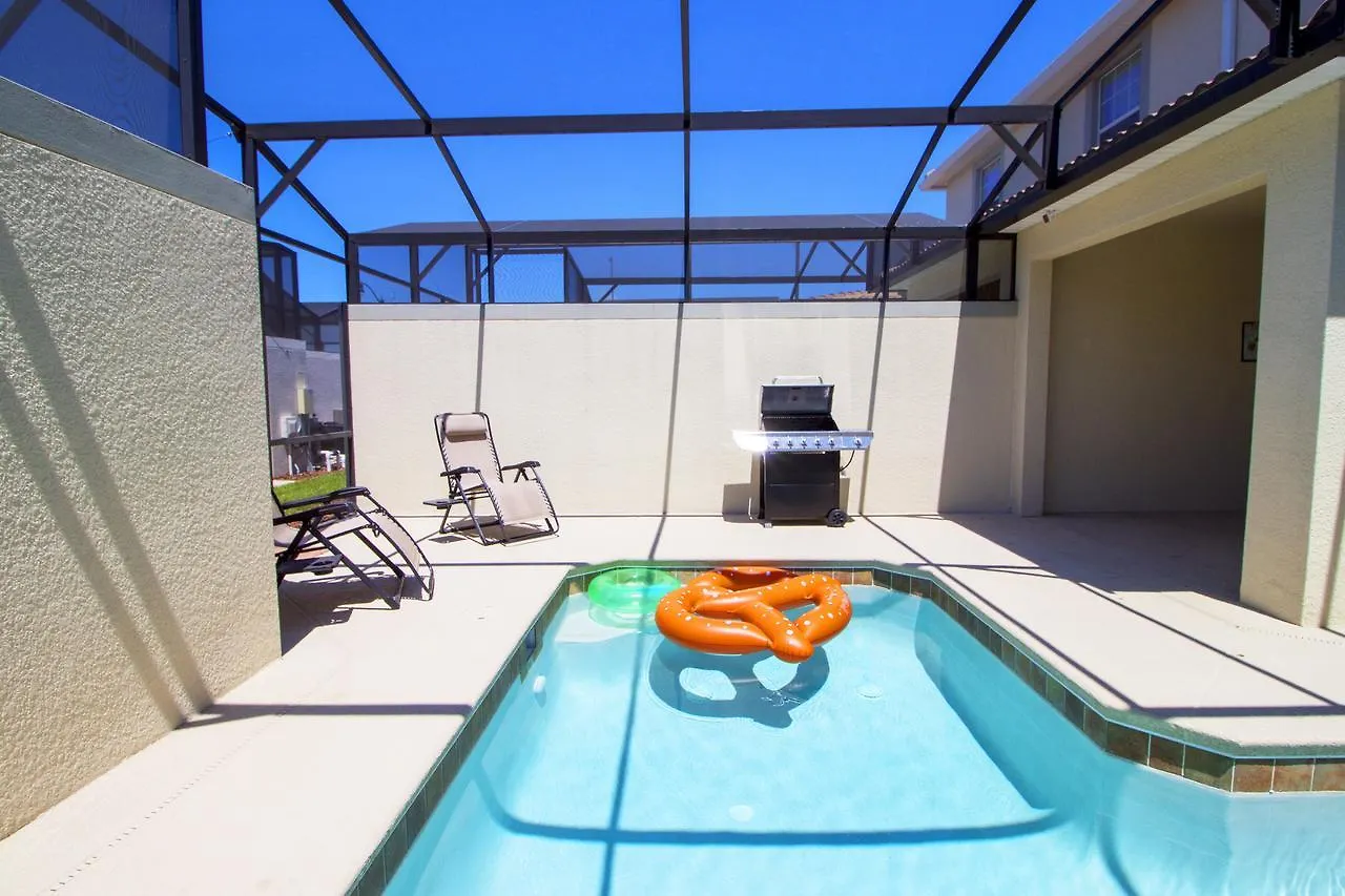 Aco Storey 4 Bedroom Vacation With Pool