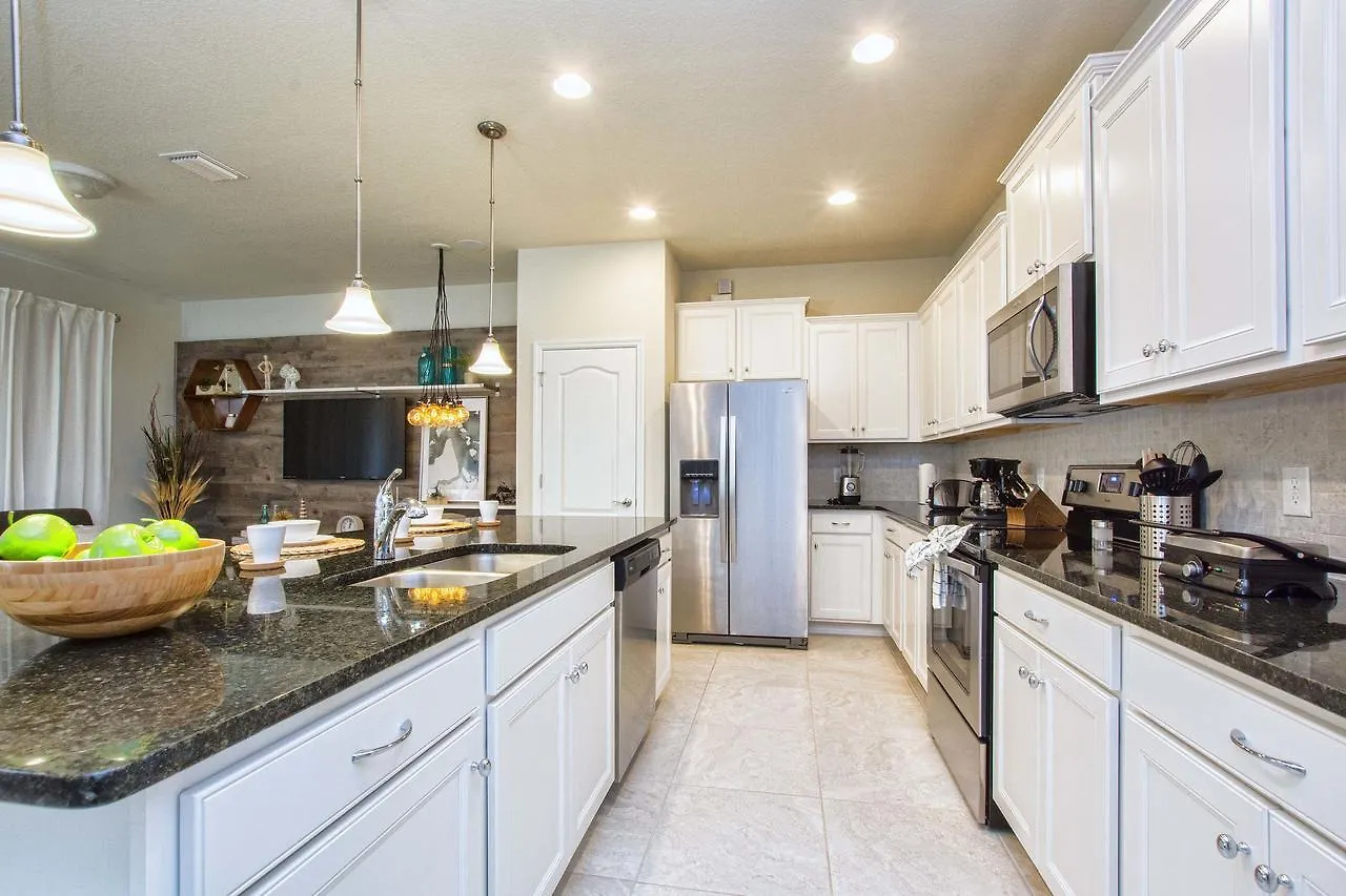 Windsor-5 Bed Townhouse W/splashpool-3808ww