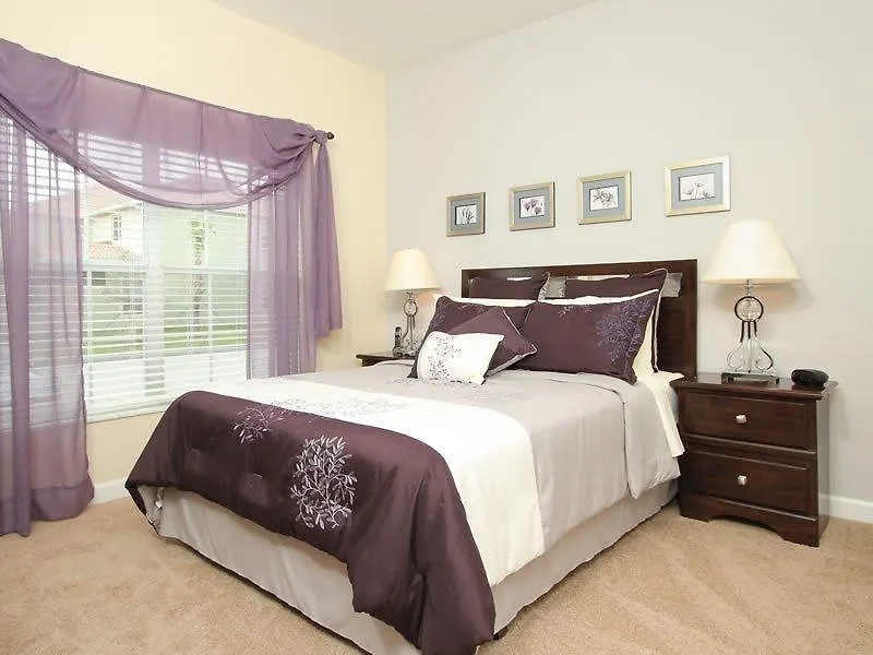 Beautiful 4 Bed 3 Bath Town With Splash Pool 別荘 オーランド