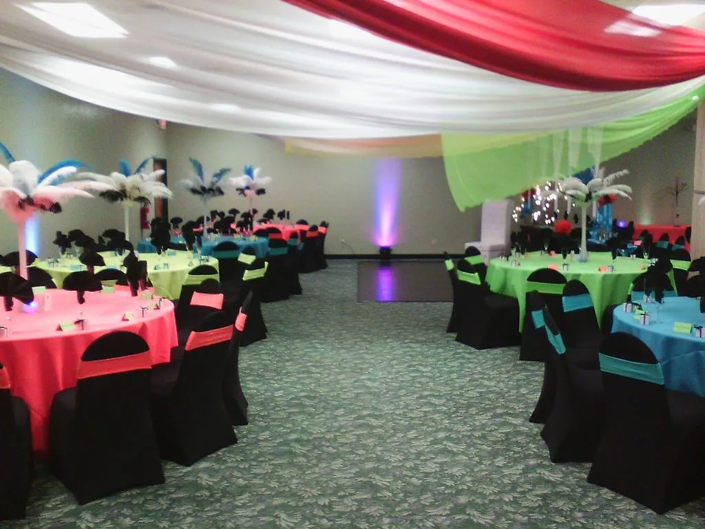 The At Heritage Park Motel 2*