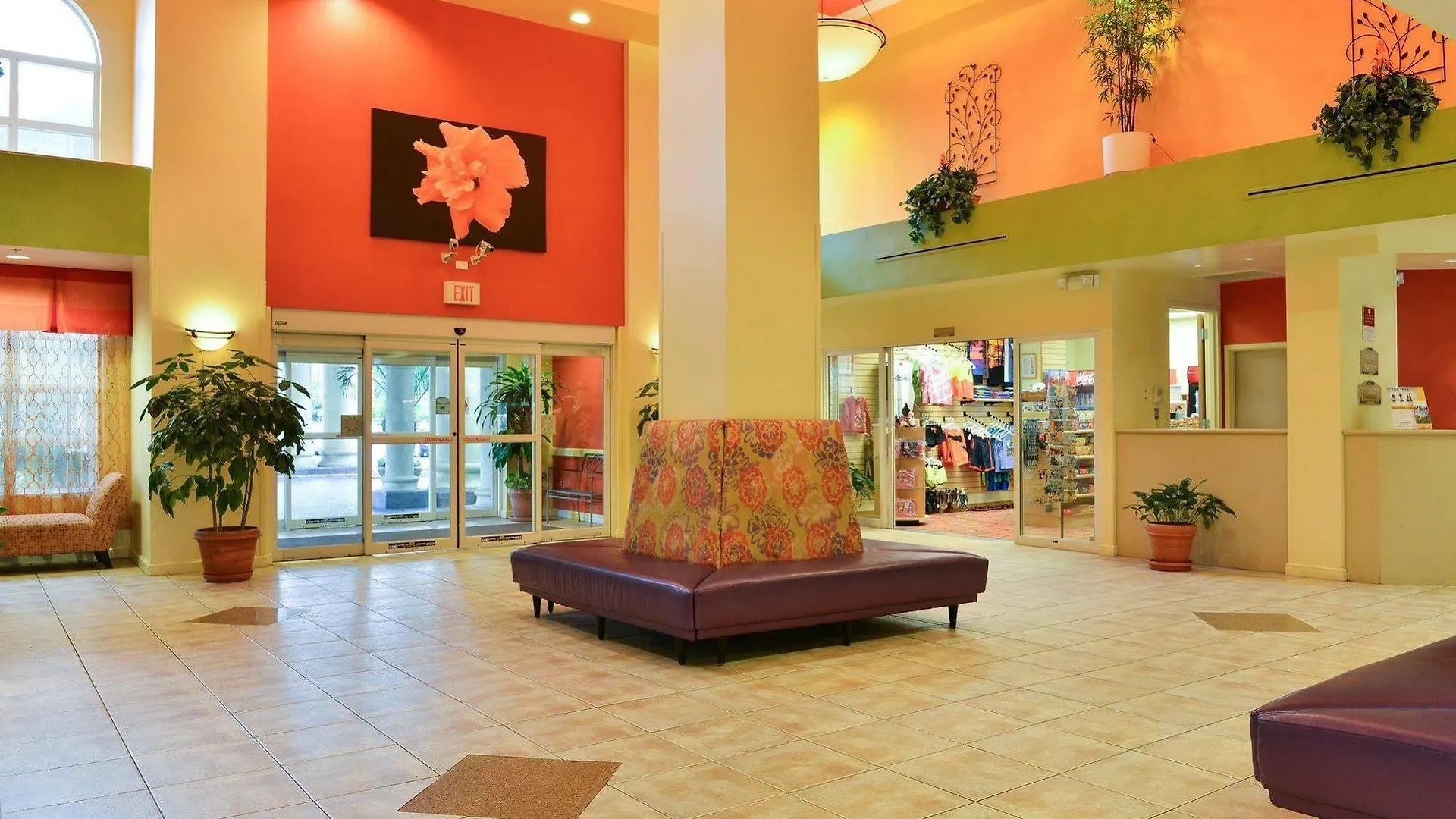 Comfort Maingate East 3*
