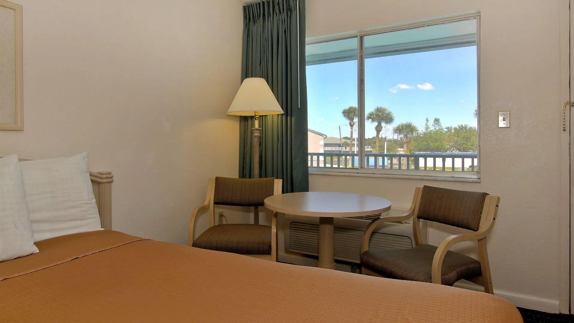 Motel Super 8 By Wyndham