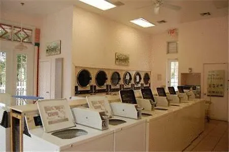 Lodge Tropical Palms & Kissimmee