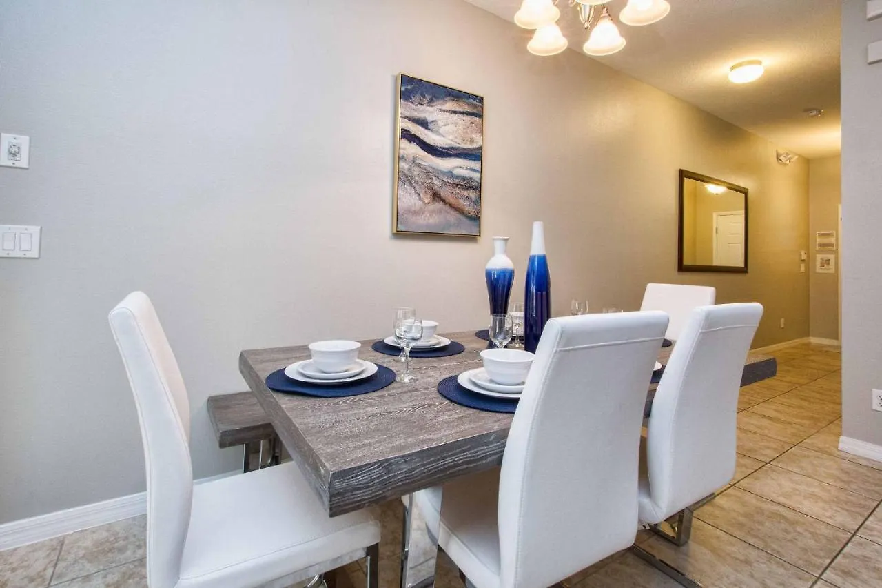 Bright Cheery Decor, Townhome W-spashpool-3015pp * קיסימי