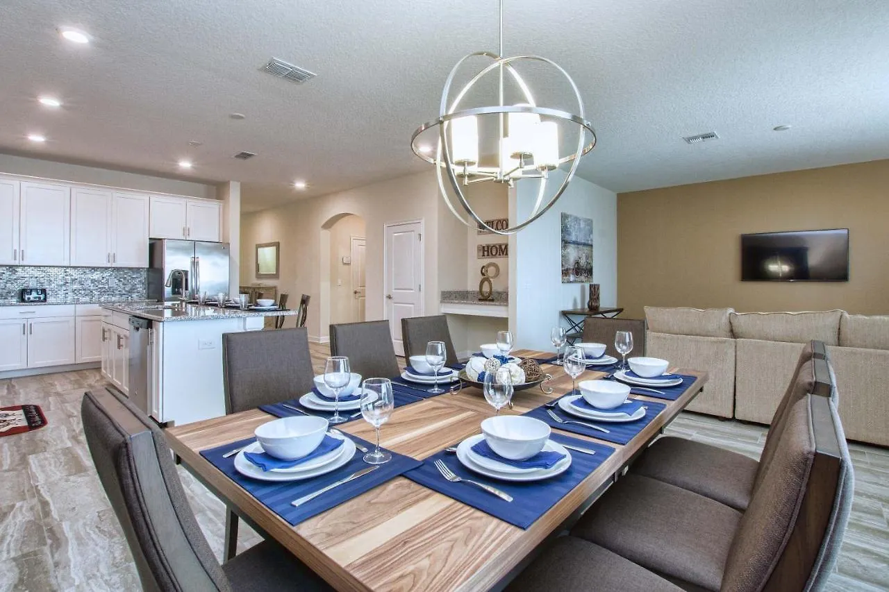 Storey Lake- 6 Bedroom Pool Home-1662st Kissimmee