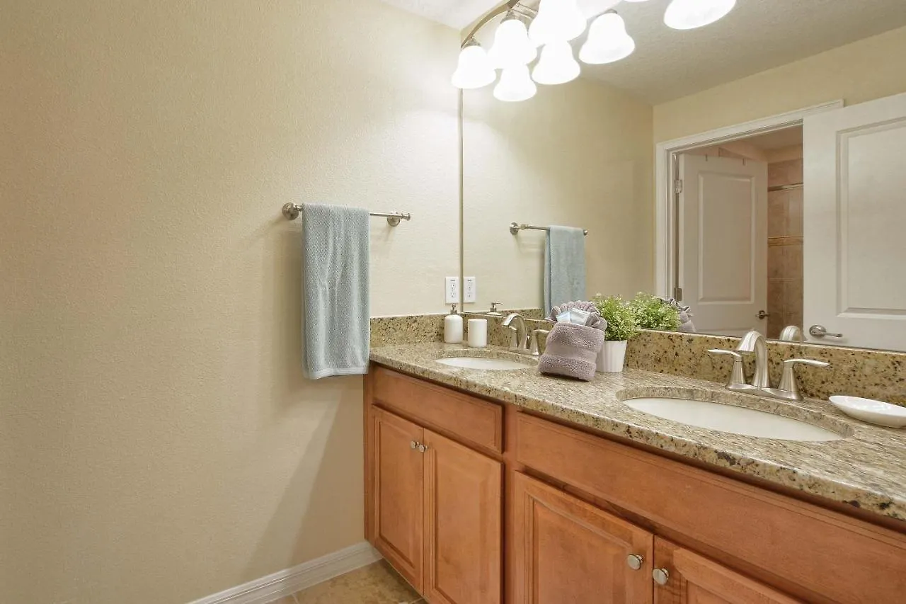 Holiday home Storey Lake-4 Bedroom Townhome W/splashpool-1610st