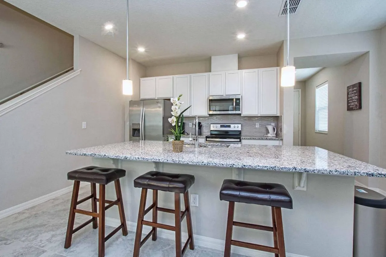 Compass Bay- 4 Bedroom Townhome- 1959cy Villa *