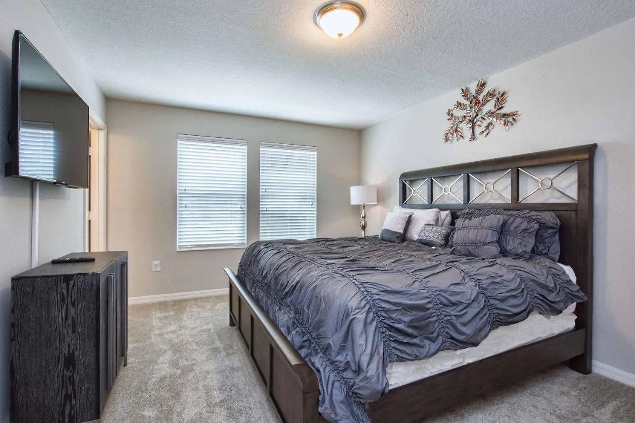 Compass Bay- 4 Bedroom Townhome- 1959cy Villa