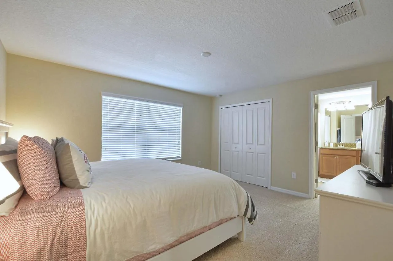 Storey Lake-4 Bedroom Townhome W/splashpool-1610st Orlando