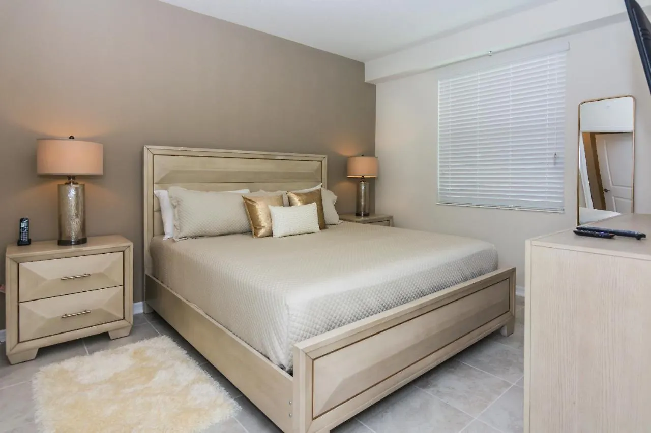Excellent At Storey Apartment