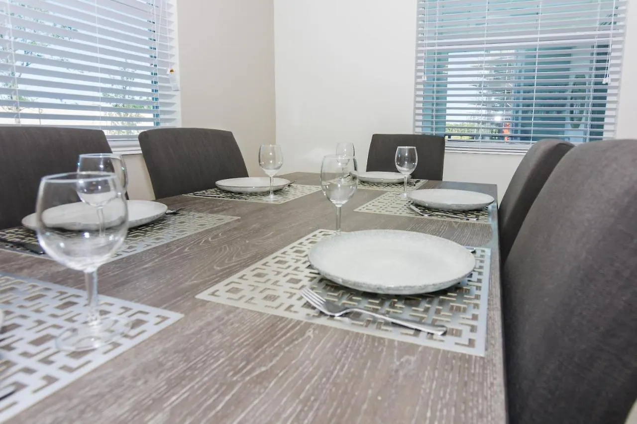 Excellent At Storey Apartment