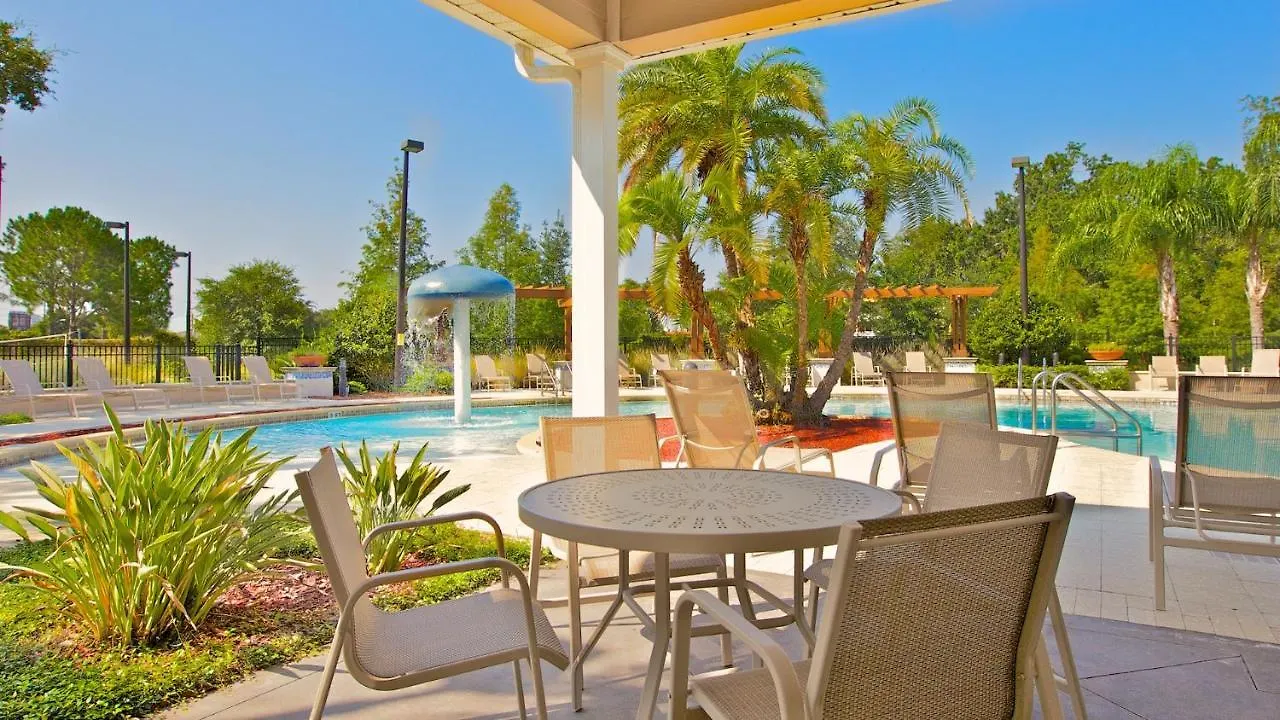 Derby Townhome At Lucaya Near * オーランド