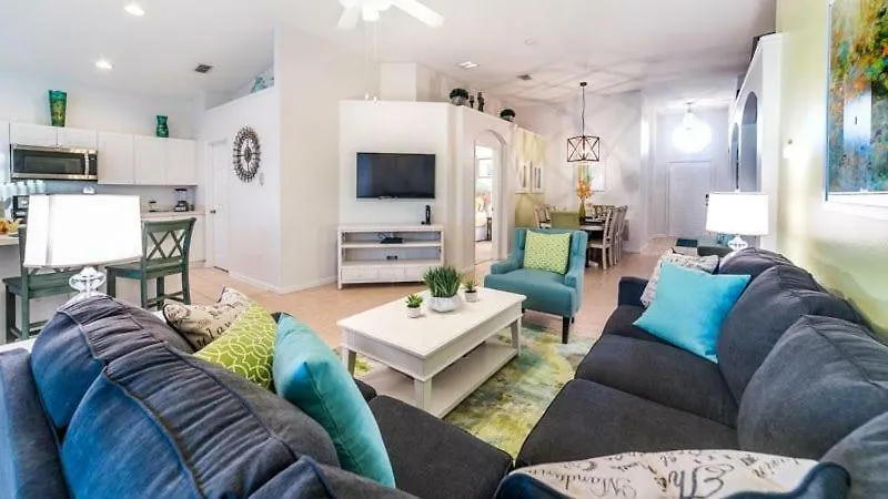 Stunning 4 Bedroom Pool Located In Windsor Palms Orlando