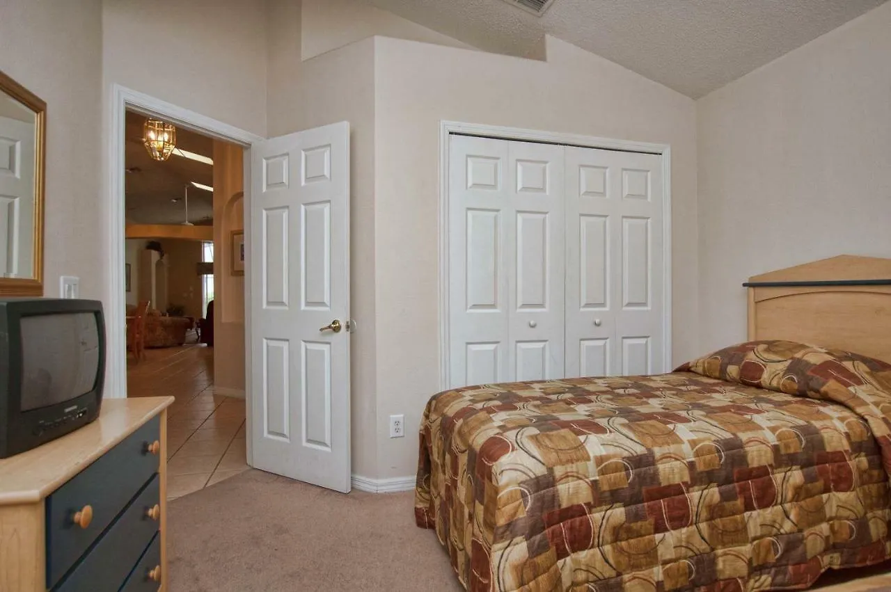 Indian Creek- 5 Bedroom Pool Home- 2303ic Villa Orlando