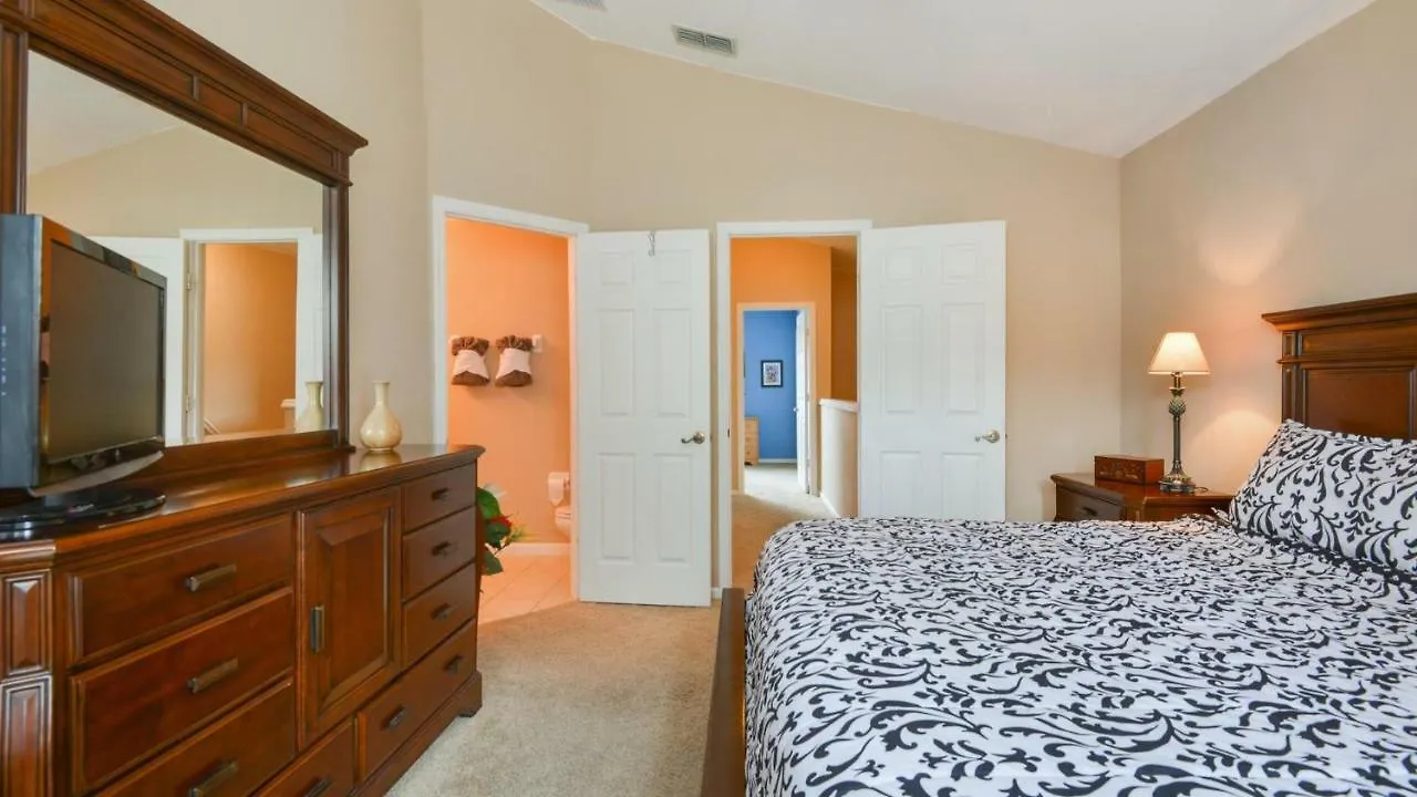 Minnies Townhouse In Windsor Palms