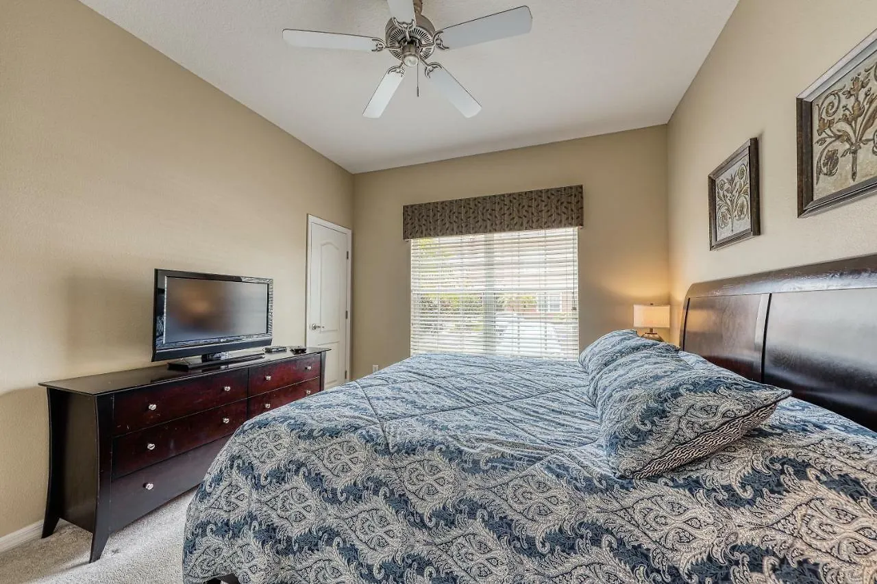 4 Bed 3 Bath Vacation In Holiday home