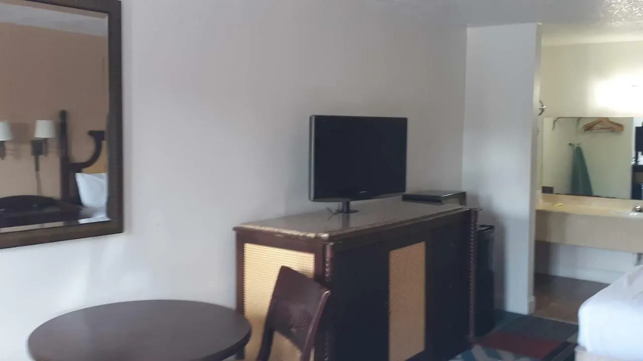 Maingate Florida Motel