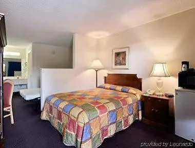 Clarion & Kissimmee-lake Buena Vista South