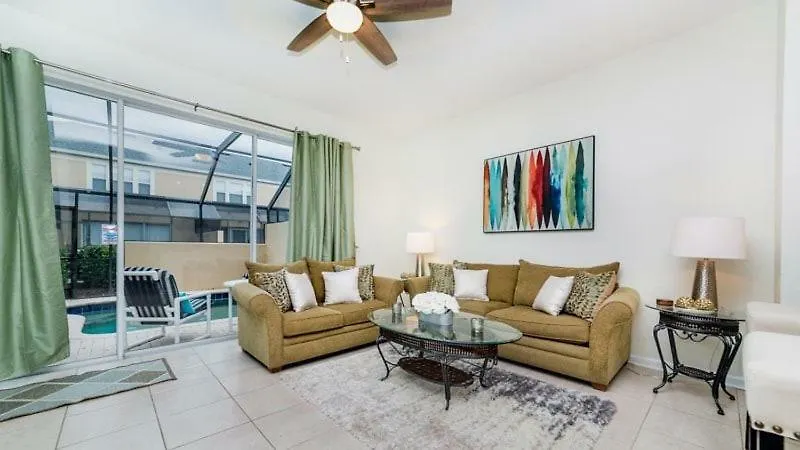 Stunning Windsor Hills 3 Bedroom 3 Bath Townhome With Splash Pool Holiday home