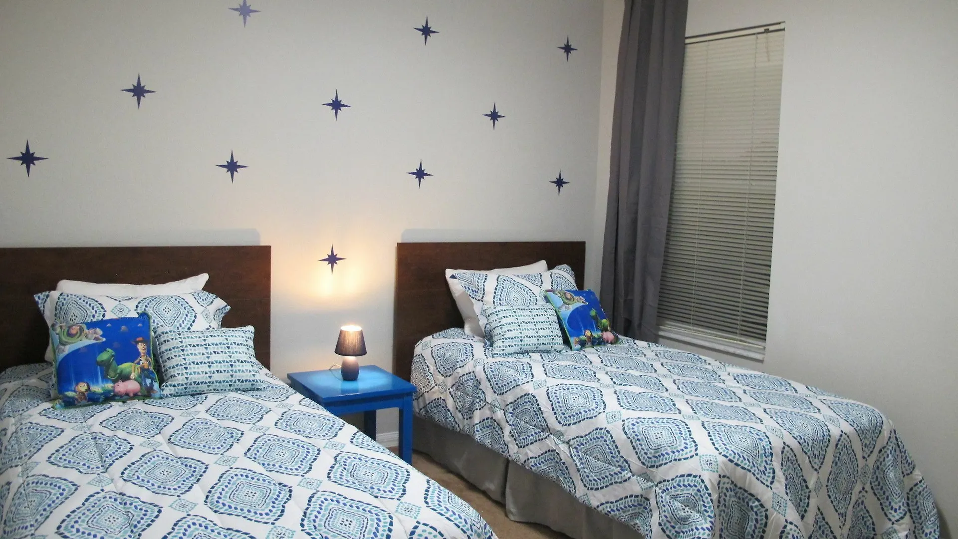 Apartment Berkley 7br Pool Lb988 Kissimmee