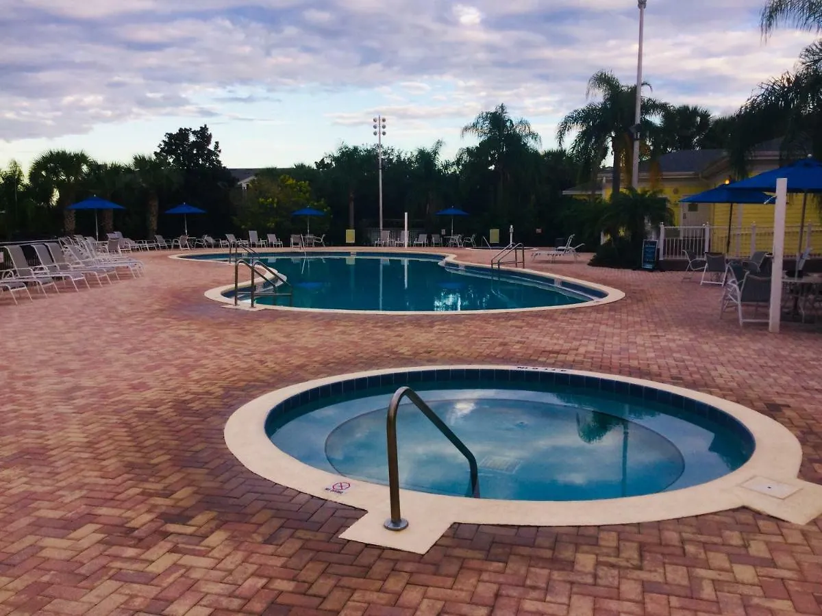 Beautiful 3 Bedroom Minutes From Disney!