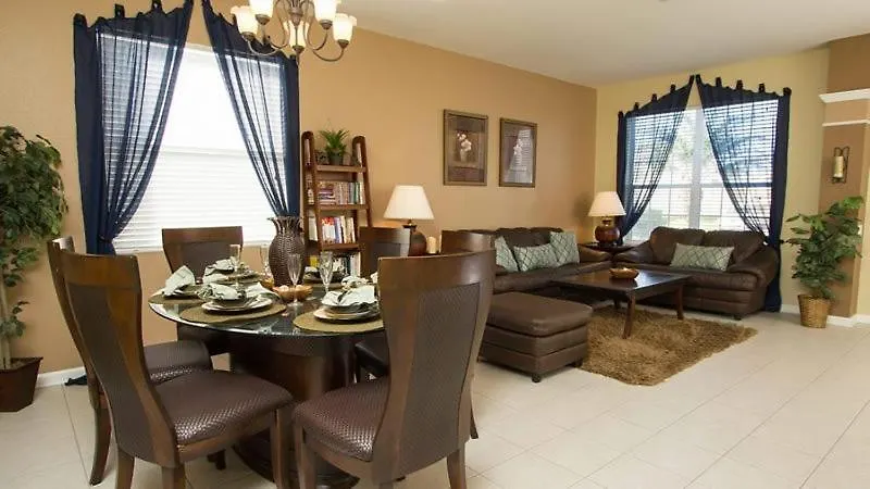 Luxurious 6 Bedroom 4 Bath In Windsor Hills Holiday home *