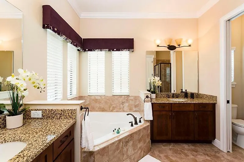 빌라 Exceptional 5 Bedroom On Reunion G 키시미
