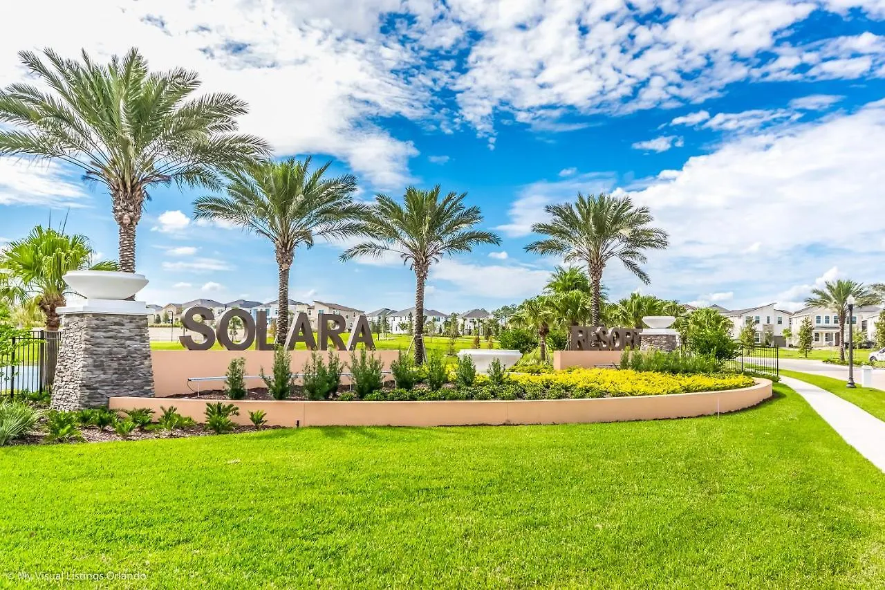 Beautiful Furnished Townhome W Private Pool *