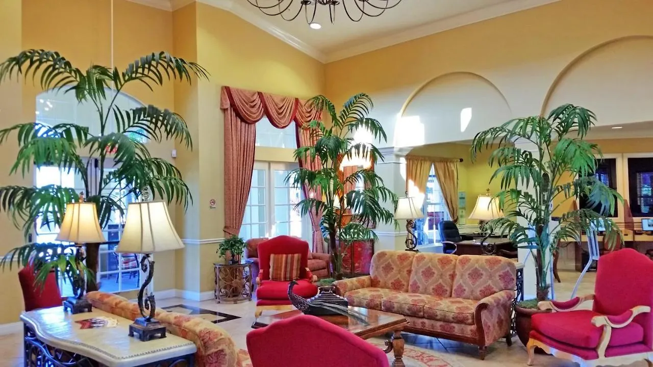 Lägenhet 5000 Cayview Ave #203
