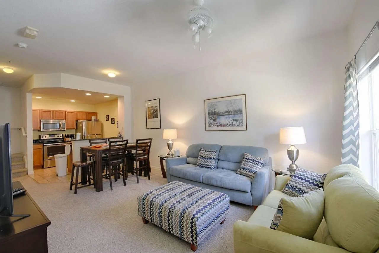 4562 Seven Dwarfs Hunters Creek