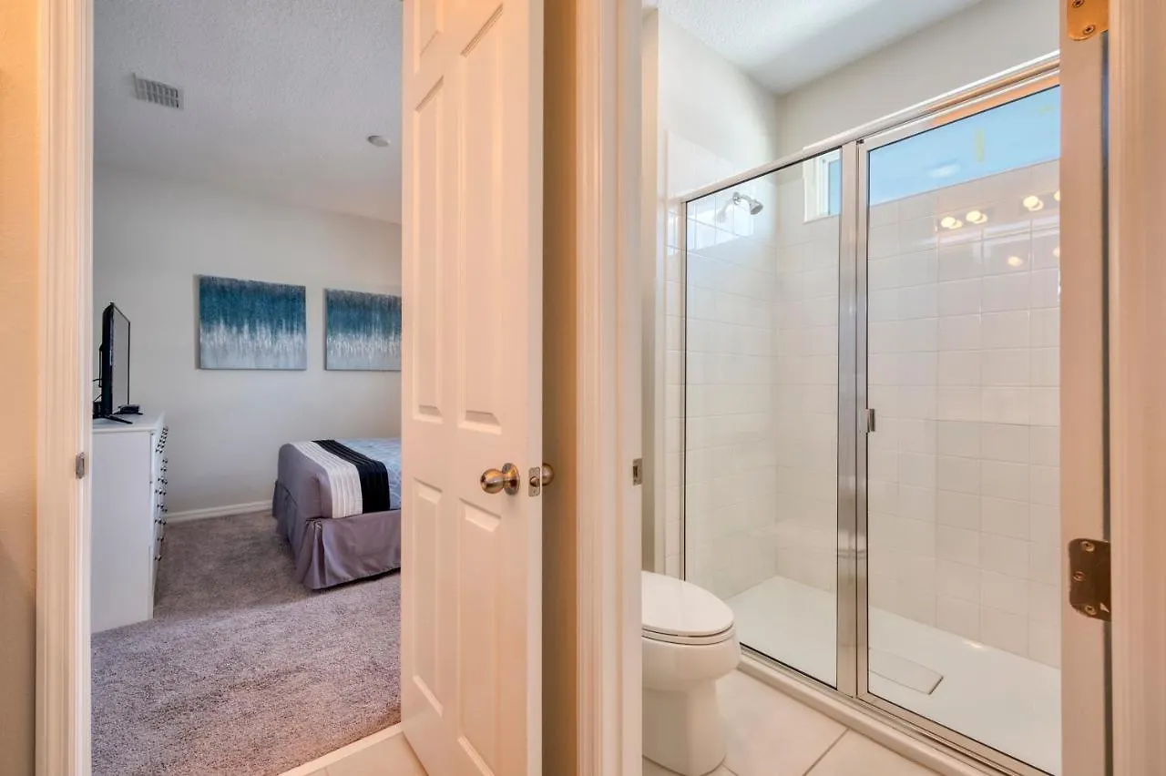 Modern With Private Pool Near 펜션