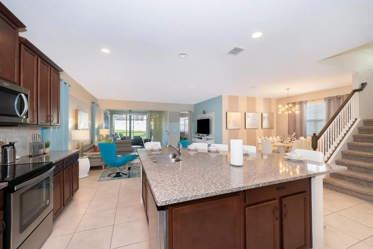 Stunning Home With Game Room And Private Pool Near Disney
