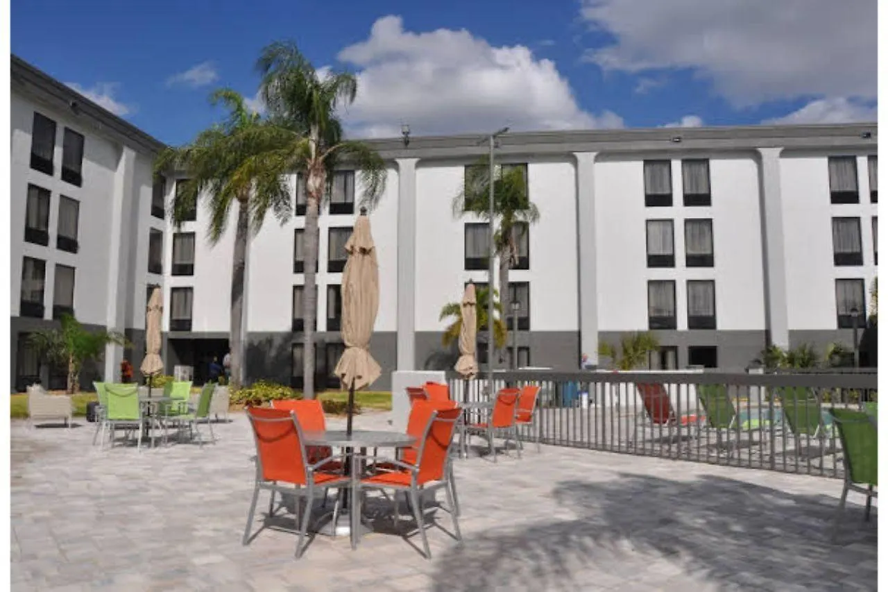 Otel Grand Kissimmee At Celebration - Shuttle To Theme Parks 3*