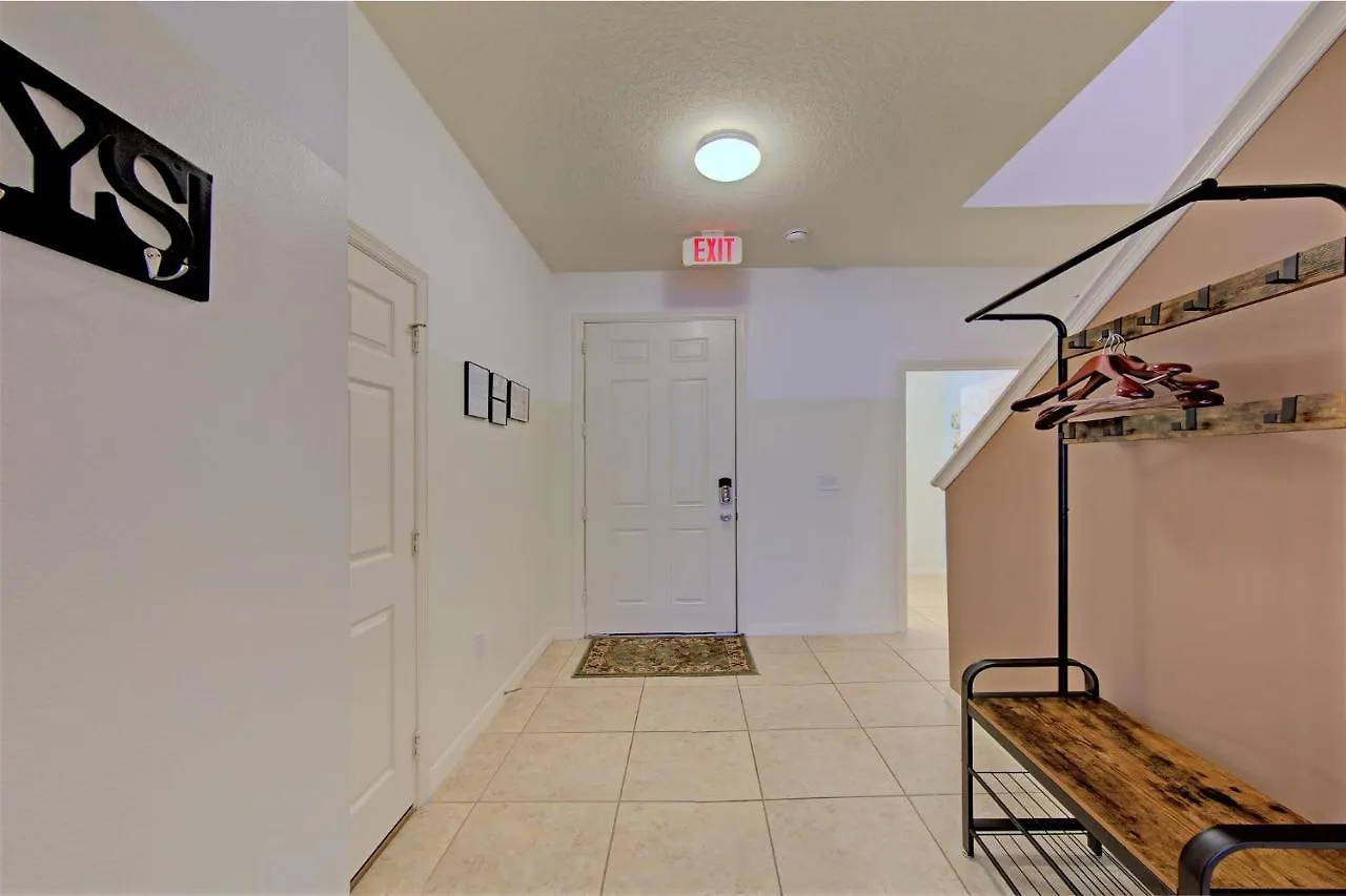 Villa 4 Bedroom Sunhaven Townhouse With Pool Near Kissimmee