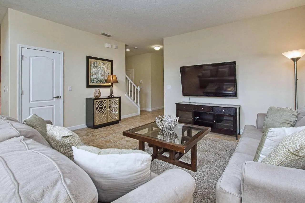 Holiday home 5 Bed House W- Pool In Paradise Palms 3180pp